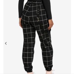 Hot Topic Black & Pink Grid Suspender Girls Jogger
